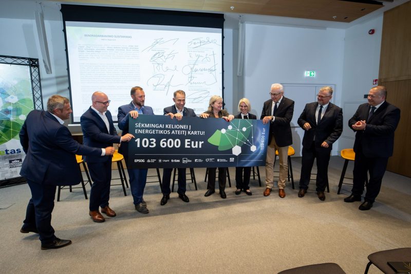  EPSO-G, „Amber Grid“, „Litgrid“ ir „Tetas“ skyrė per 100 tūkst. eurų būsimų energetikų stipendijoms