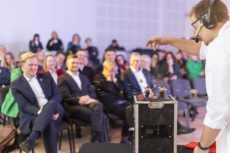  „Ignitis grupė“ inicijuoja pirmąją Lietuvoje energetinio efektyvumo švietimo programą