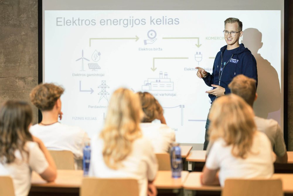 Energetikos specialistas paskaitose
