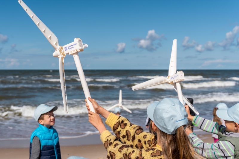  „Ignitis renewables“ pradeda edukaciją vaikams: su jūrinio vėjo elektrinėmis supažindina per žaidimą
