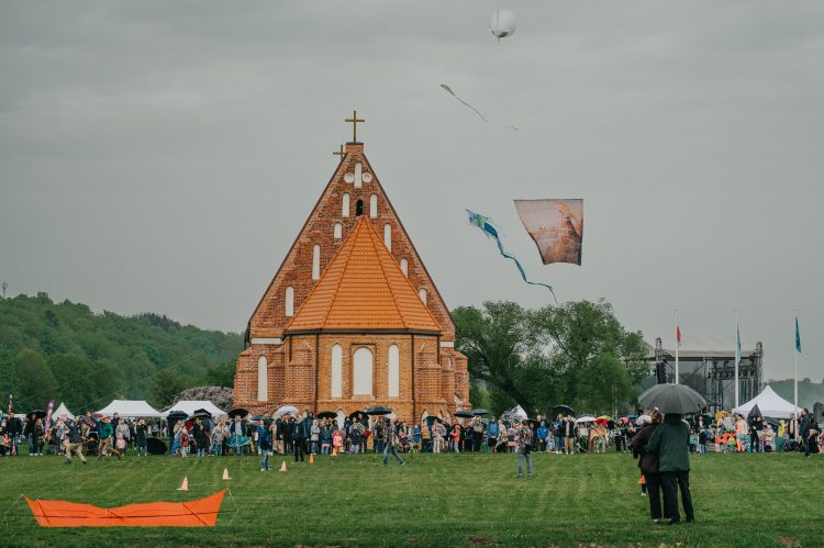 Vėjo stichija įkvėpė pažinti energetiką: #EnergySmartSTART edukacija Zapyškyje
