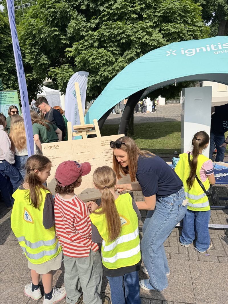  #EnergySmartSTART Žaliųjų idėjų festivalyje: nuo elektros energijos kelio iki tvarumo pažinimo